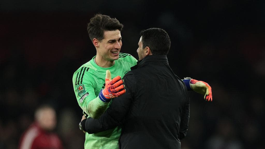Analisis Pilihan Kiper Arteta: Sentimen vs Strategi di Final Carabao Cup yang Berujung Pahit