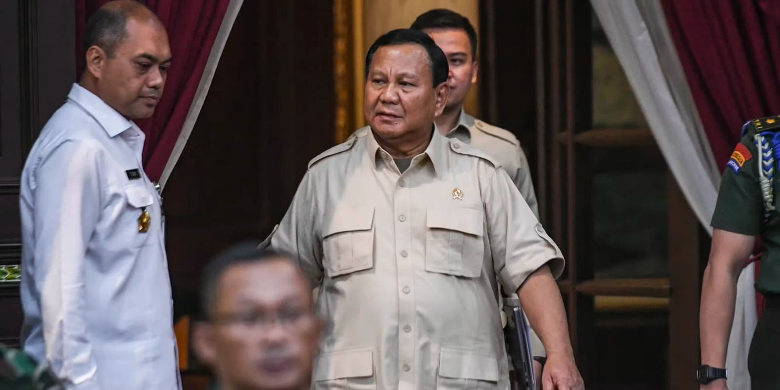 Memahami Kartel Politik dan Pragmatisme Kekuasaan: Panduan Singkat bagi Pembelajar Demokrasi